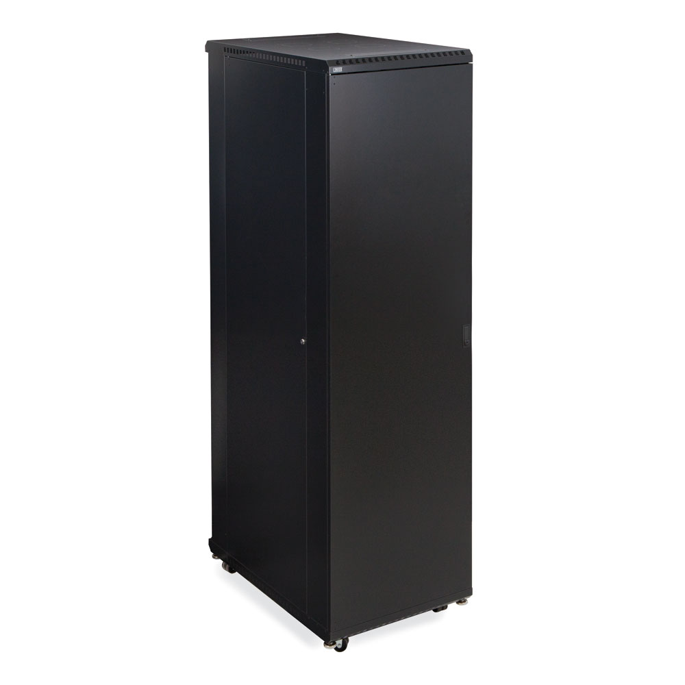 linier-server-cabinet-solid-solid-doors-36-depth-unc-group